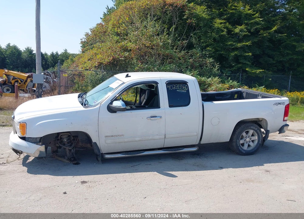 2013 GMC SIERRA 1500 SL VIN: 1GTR2UEA8DZ403381