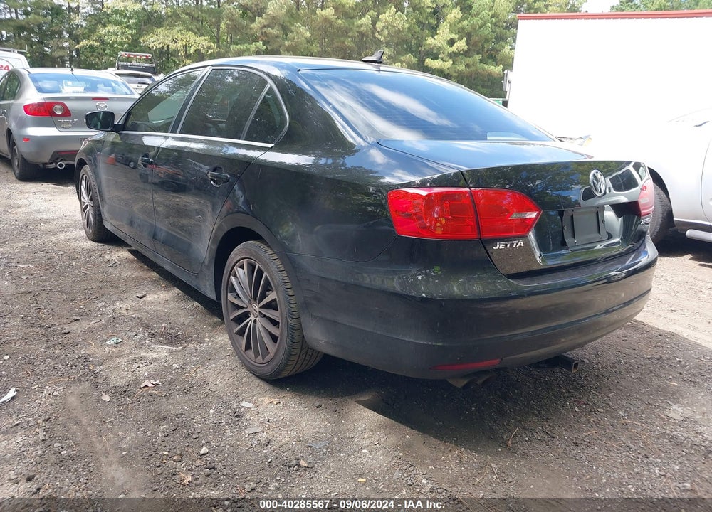 2012 VOLKSWAGEN JETTA 2.5L SEL PREMIUM VIN: 3VWLP7AJ2CM470232