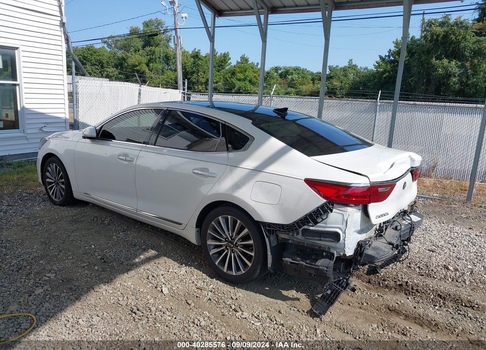 2017 KIA CADENZA PREMIUM VIN: KNALC4J15H5092740