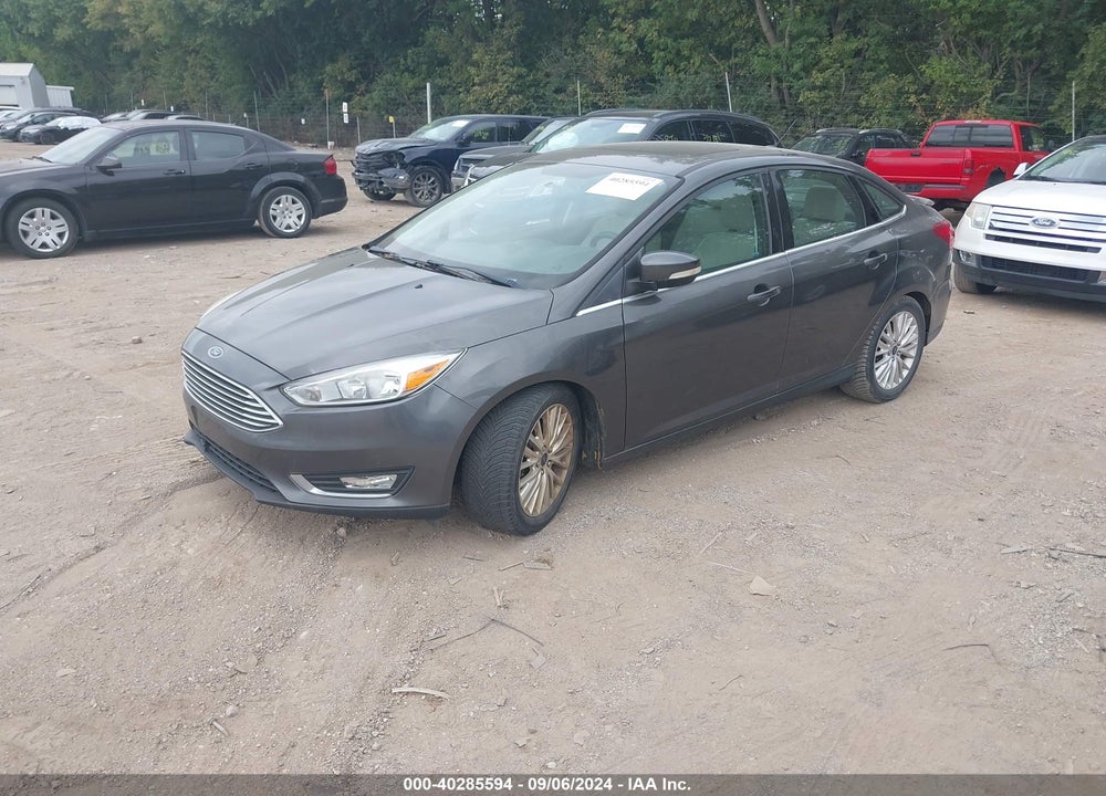 2015 FORD FOCUS TITANIUM VIN: 1FADP3J24FL322555