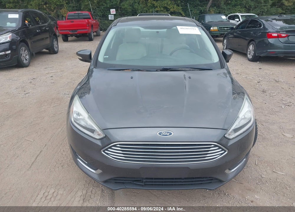 2015 FORD FOCUS TITANIUM VIN: 1FADP3J24FL322555