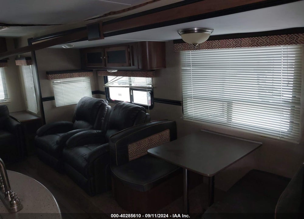2014 DUTCHMAN ASPEN 3117RLDS VIN: 4YDT31123EH920589
