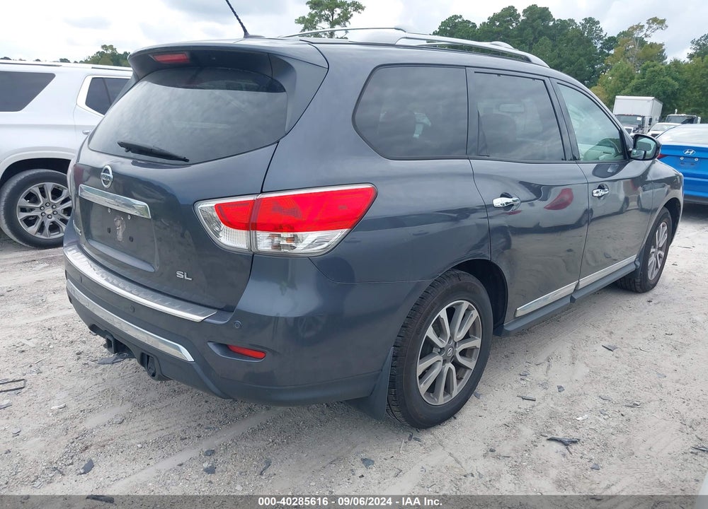 2014 NISSAN PATHFINDER SL VIN: 5N1AR2MN1EC645804