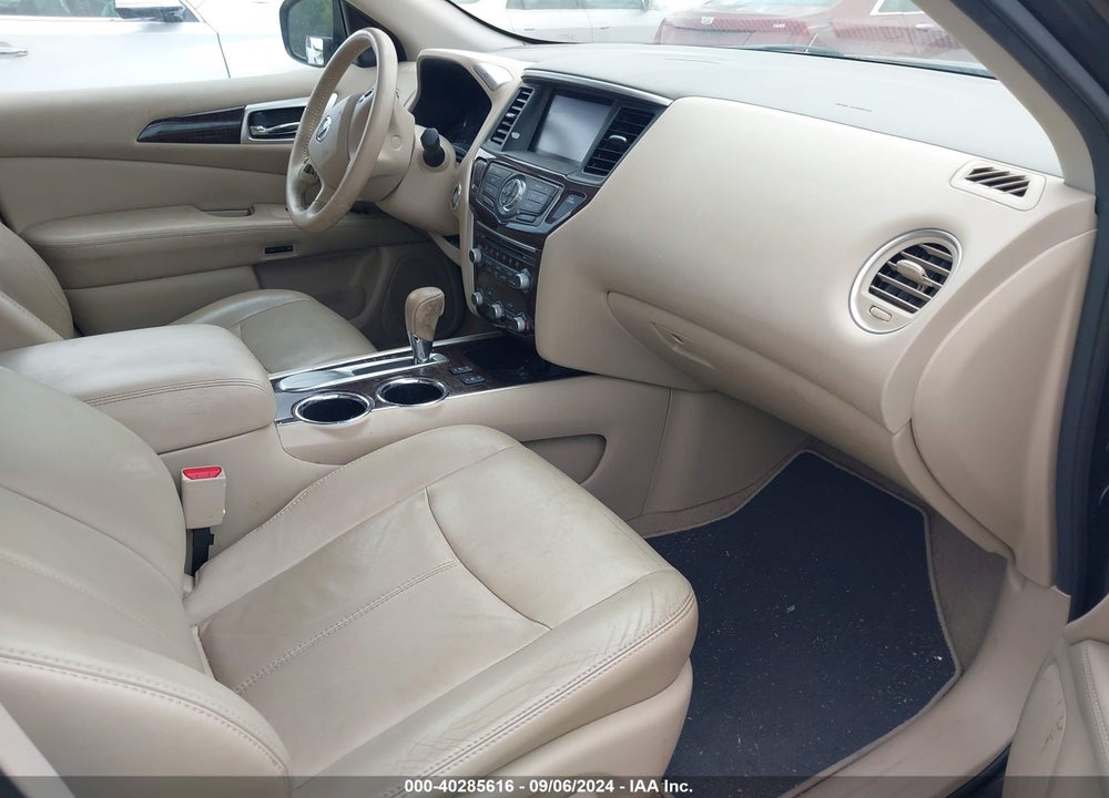 2014 NISSAN PATHFINDER SL VIN: 5N1AR2MN1EC645804