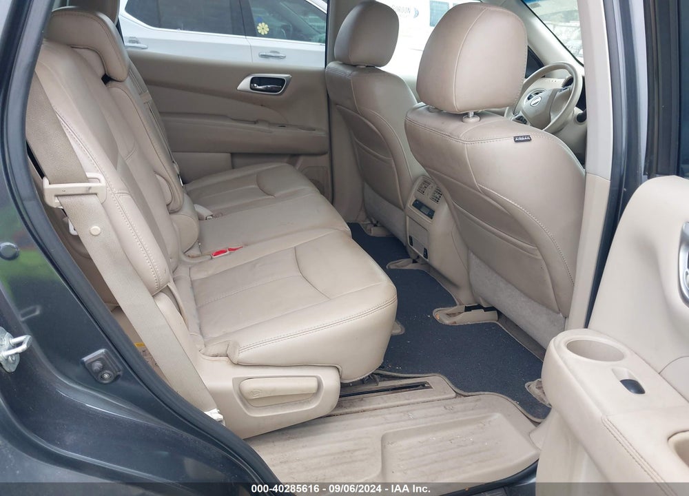 2014 NISSAN PATHFINDER SL VIN: 5N1AR2MN1EC645804