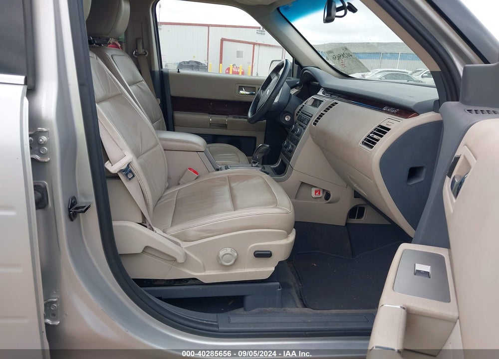 2009 FORD FLEX SEL VIN: 2FMDK52CX9BA83945
