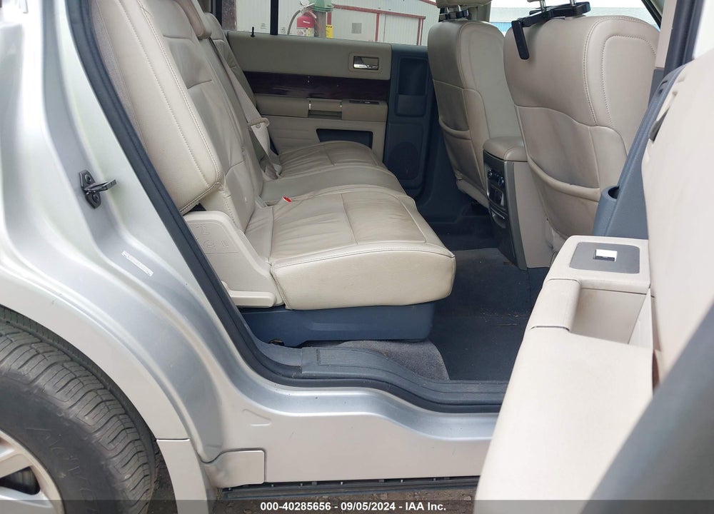 2009 FORD FLEX SEL VIN: 2FMDK52CX9BA83945