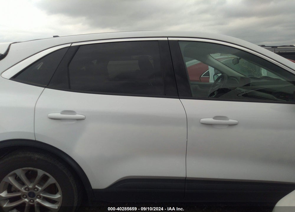 2022 FORD ESCAPE SE VIN: 1FMCU0G68NUB00175