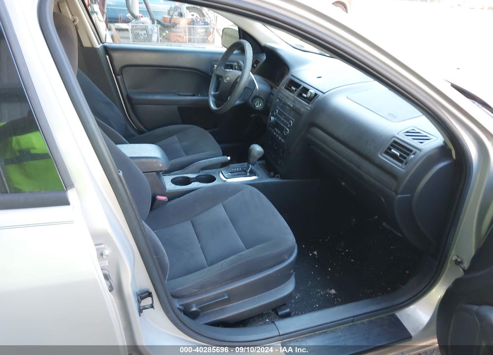 2009 FORD FUSION SE VIN: 3FAHP07Z69R152449