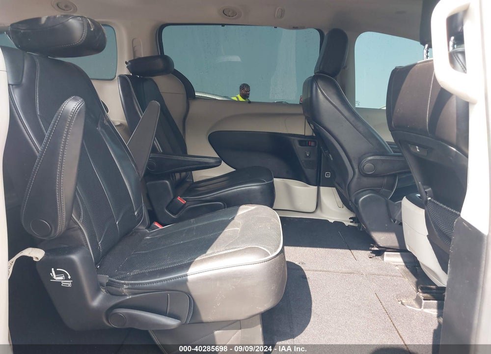 2020 CHRYSLER PACIFICA LIMITED VIN: 2C4RC1GG8LR275911