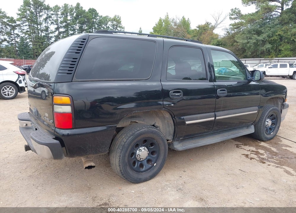 2005 CHEVROLET TAHOE LS VIN: 1GNEC13T15R216619