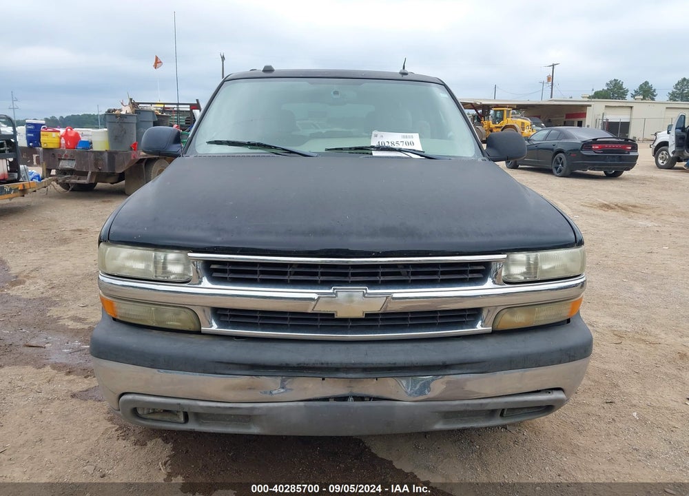 2005 CHEVROLET TAHOE LS VIN: 1GNEC13T15R216619