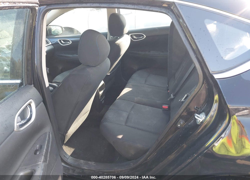 2019 NISSAN SENTRA SR VIN: 3N1AB7AP5KY209524