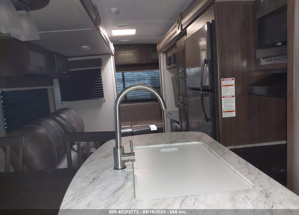2019 KEYSTONE SPRINTER VIN: 4YDT33326K3100640