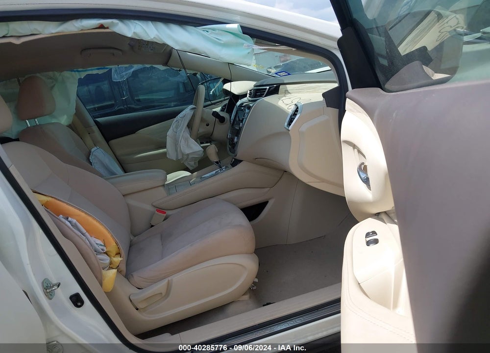2015 NISSAN MURANO S VIN: 5N1AZ2MG5FN260849