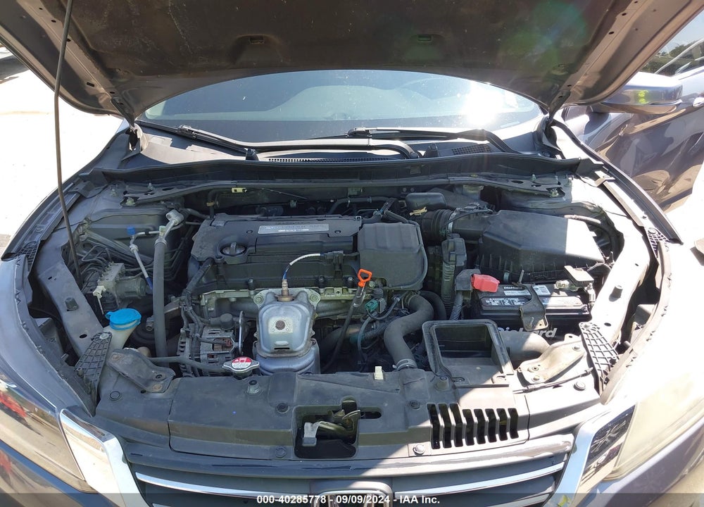 2015 HONDA ACCORD EX VIN: 1HGCR2F72FA047537