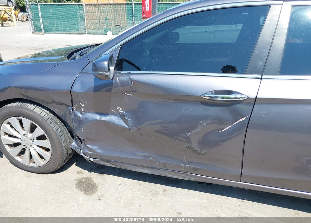 2015 HONDA ACCORD EX VIN: 1HGCR2F72FA047537