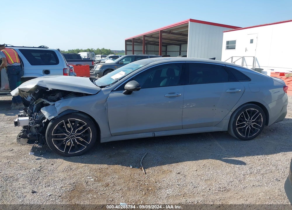 2023 KIA K5 GT VIN: 5XXG44J85PG194063