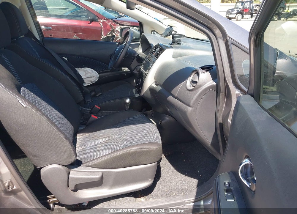 2018 NISSAN VERSA NOTE SV VIN: 3N1CE2CP5JL355885