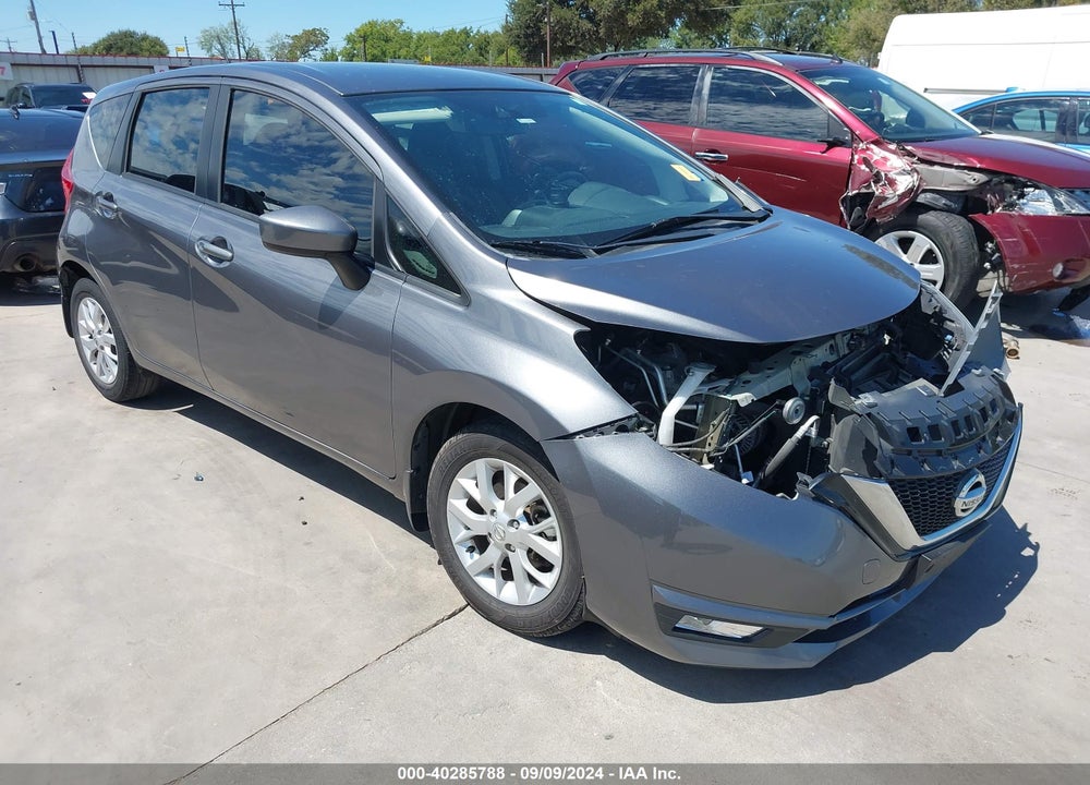 2018 NISSAN VERSA NOTE SV VIN: 3N1CE2CP5JL355885