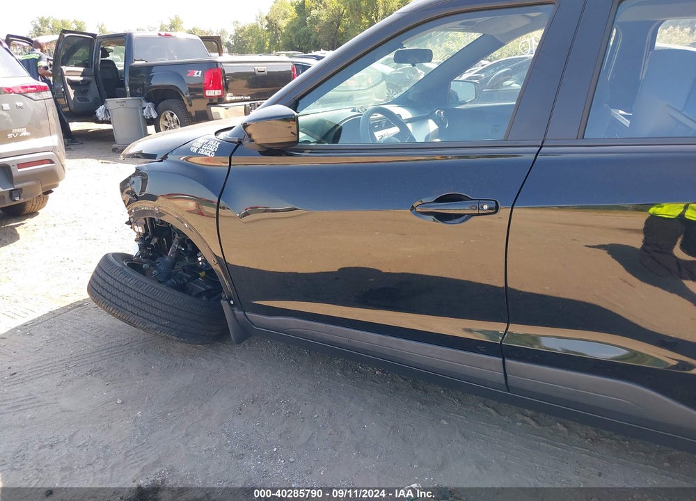 2018 NISSAN KICKS SV VIN: 3N1CP5CU4JL531116