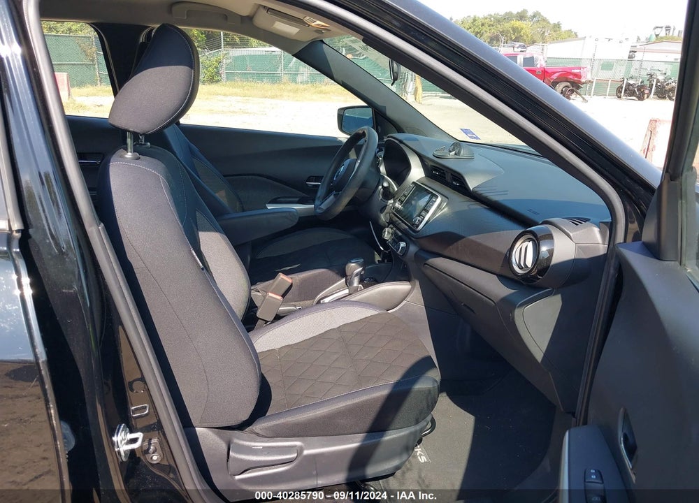 2018 NISSAN KICKS SV VIN: 3N1CP5CU4JL531116