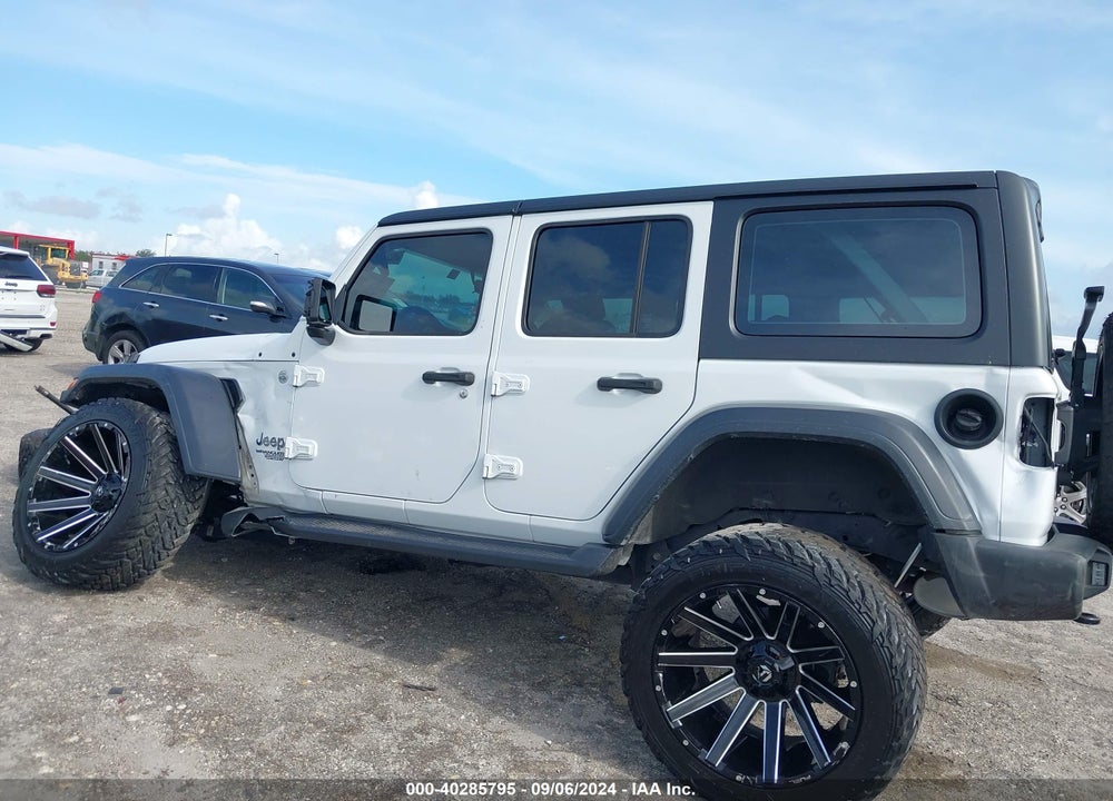 2019 JEEP WRANGLER UNLIMITED SPORT 4X4 VIN: 1C4HJXDGXKW583015