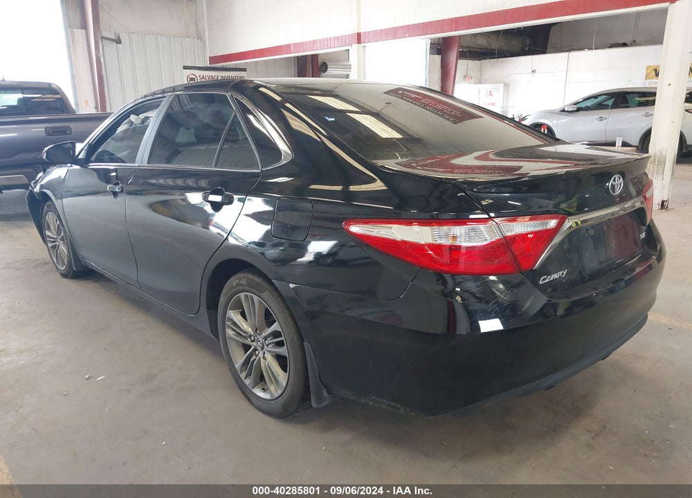 2017 TOYOTA CAMRY SE VIN: 4T1BF1FK5HU767333