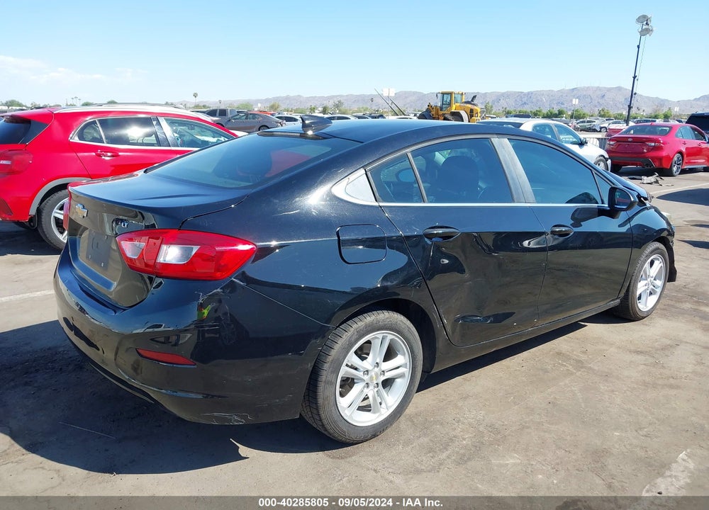 2017 CHEVROLET CRUZE LT AUTO VIN: 1G1BE5SM4H7171580