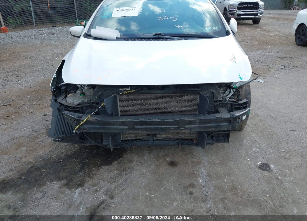 2018 KIA FORTE LX VIN: 3KPFL4A7XJE183257