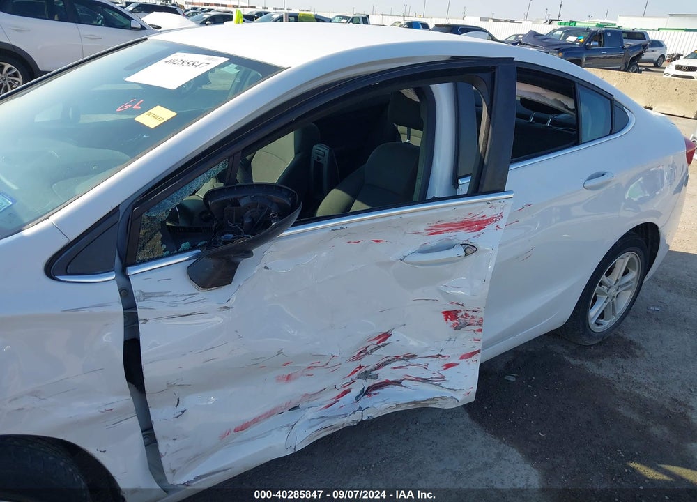 2017 CHEVROLET CRUZE LT AUTO VIN: 1G1BE5SM3H7124055