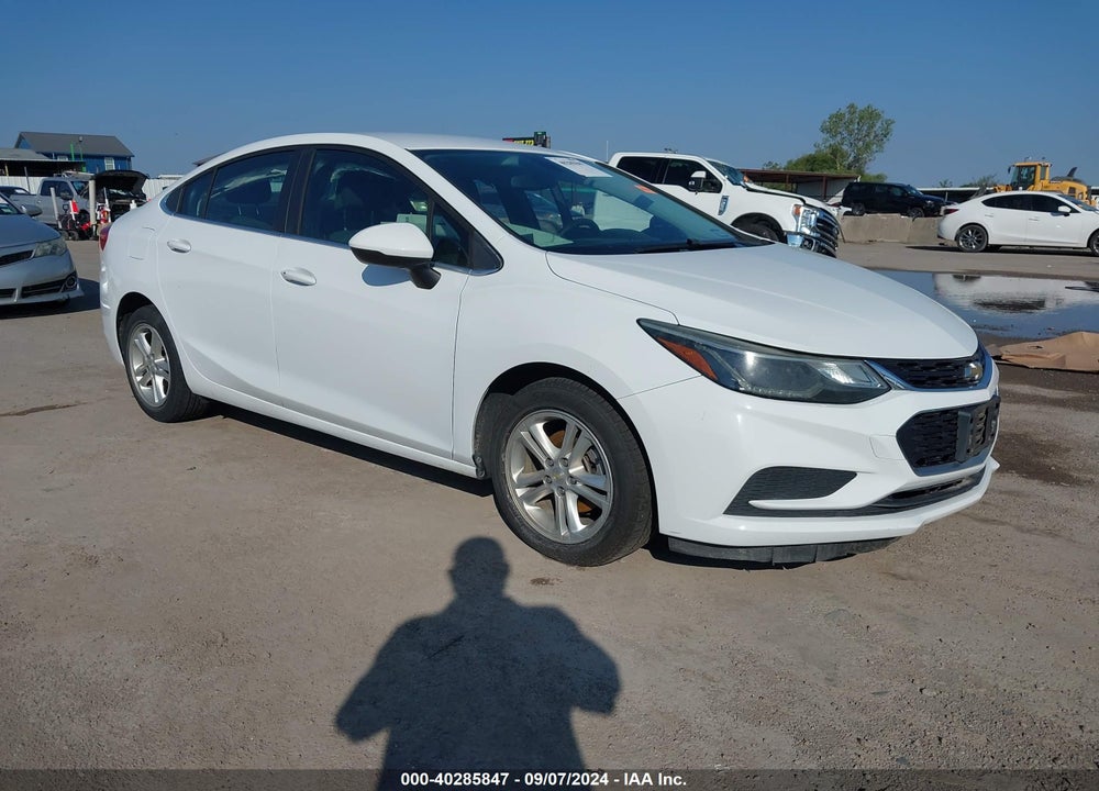 2017 CHEVROLET CRUZE LT AUTO VIN: 1G1BE5SM3H7124055