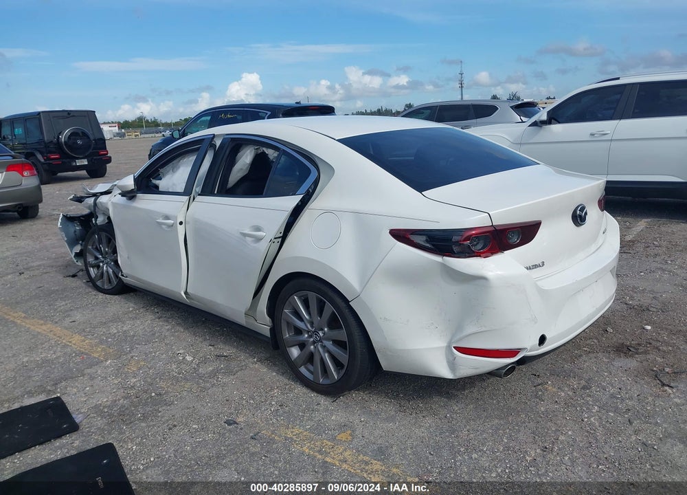 2021 MAZDA 3 PREFERRED VIN: JM1BPACL2M1317553