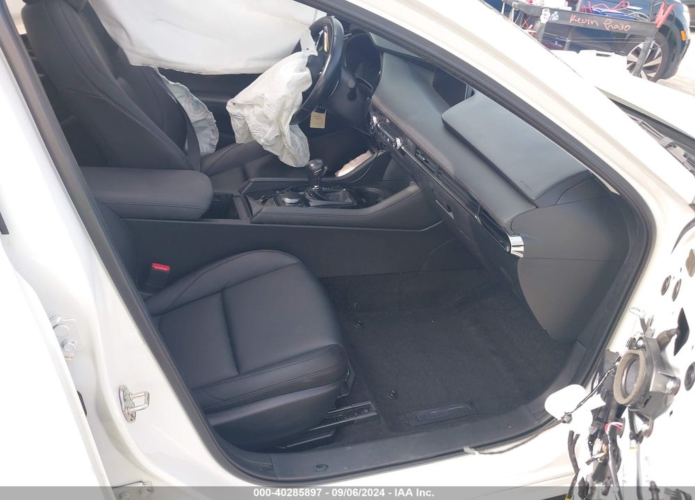 2021 MAZDA 3 PREFERRED VIN: JM1BPACL2M1317553
