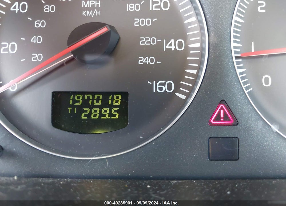 2007 VOLVO XC90 3.2 VIN: YV4CZ982271345562