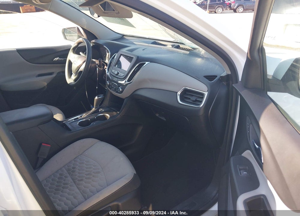 2019 CHEVROLET EQUINOX LT VIN: 2GNAXKEV1K6129706