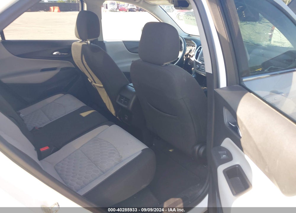 2019 CHEVROLET EQUINOX LT VIN: 2GNAXKEV1K6129706