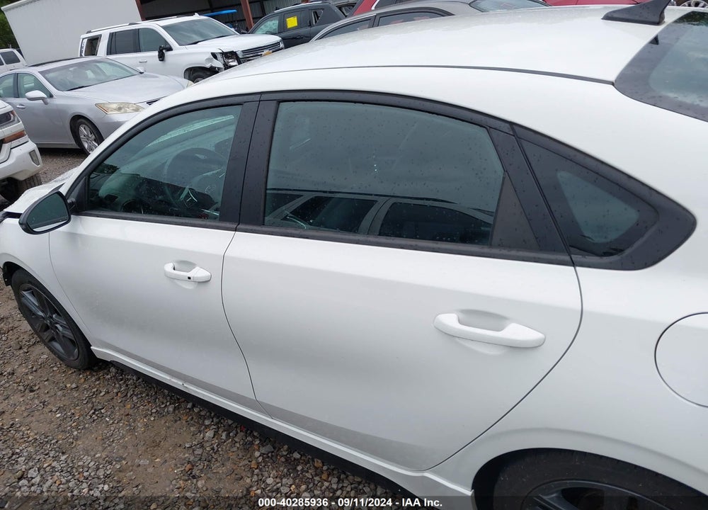 2021 KIA FORTE GT LINE VIN: 3KPF34ADXME305299