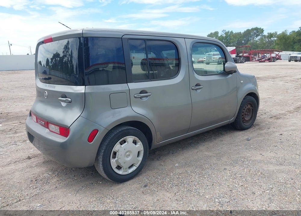 2010 NISSAN CUBE 1.8S VIN: JN8AZ2KR5AT171185
