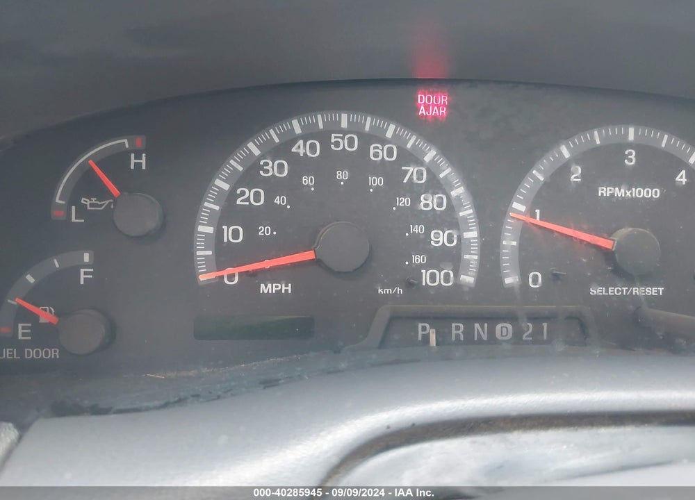 2002 FORD F-150 LARIAT/XLT VIN: 1FTRW07L92KB73335