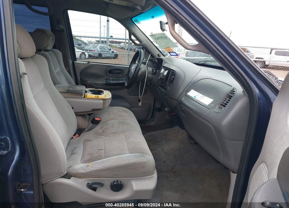 2002 FORD F-150 LARIAT/XLT VIN: 1FTRW07L92KB73335