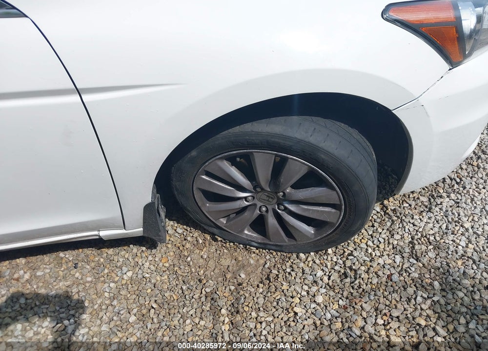 2011 HONDA ACCORD 3.5 EX-L VIN: 1HGCP3F81BA005973