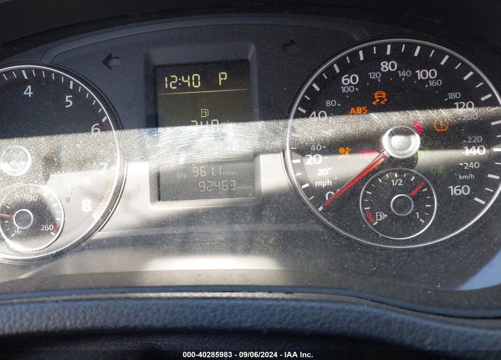 2013 VOLKSWAGEN PASSAT 2.5L S VIN: 1VWAH7A38DC072449