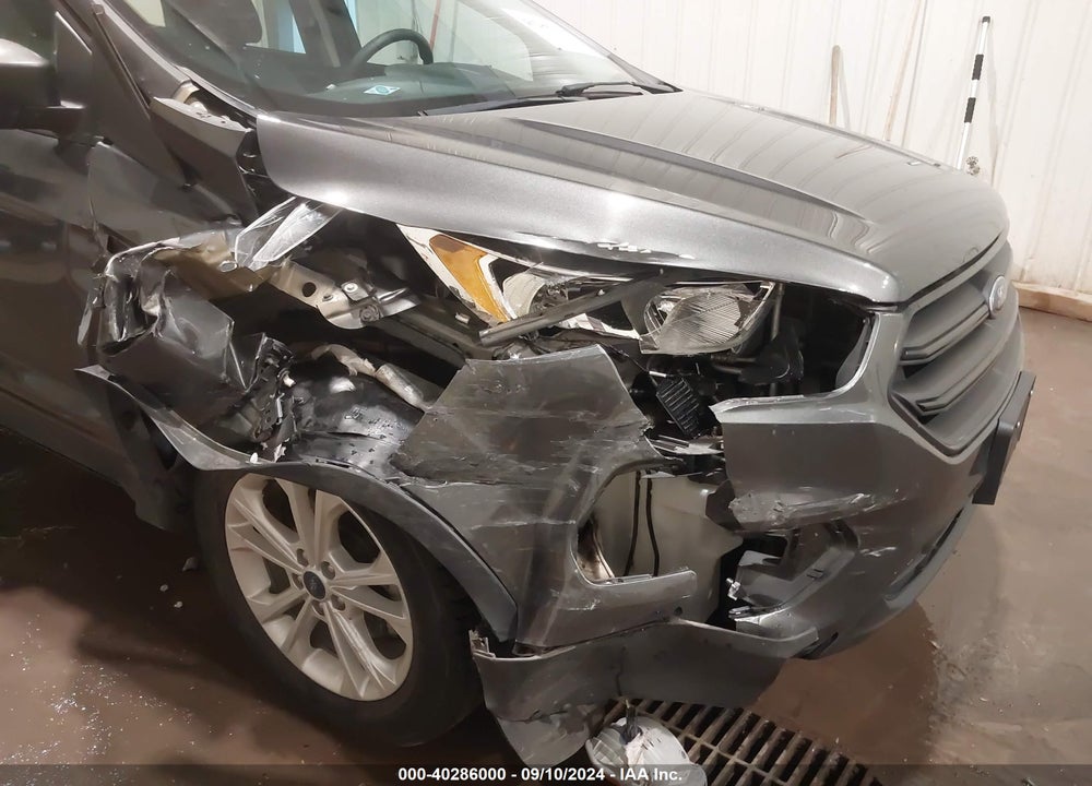 2017 FORD ESCAPE S VIN: 1FMCU0F78HUE48038