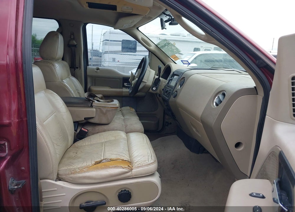 2005 FORD F-150 XLT VIN: 1FTRW12W85FB62203