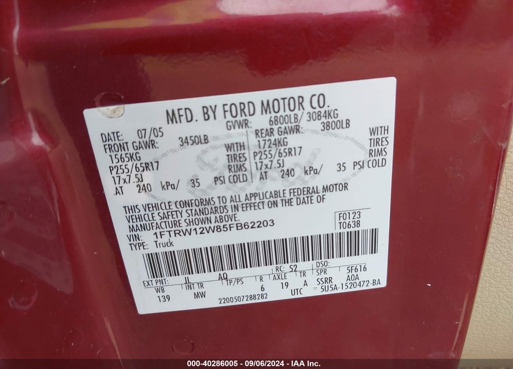 2005 FORD F-150 XLT VIN: 1FTRW12W85FB62203