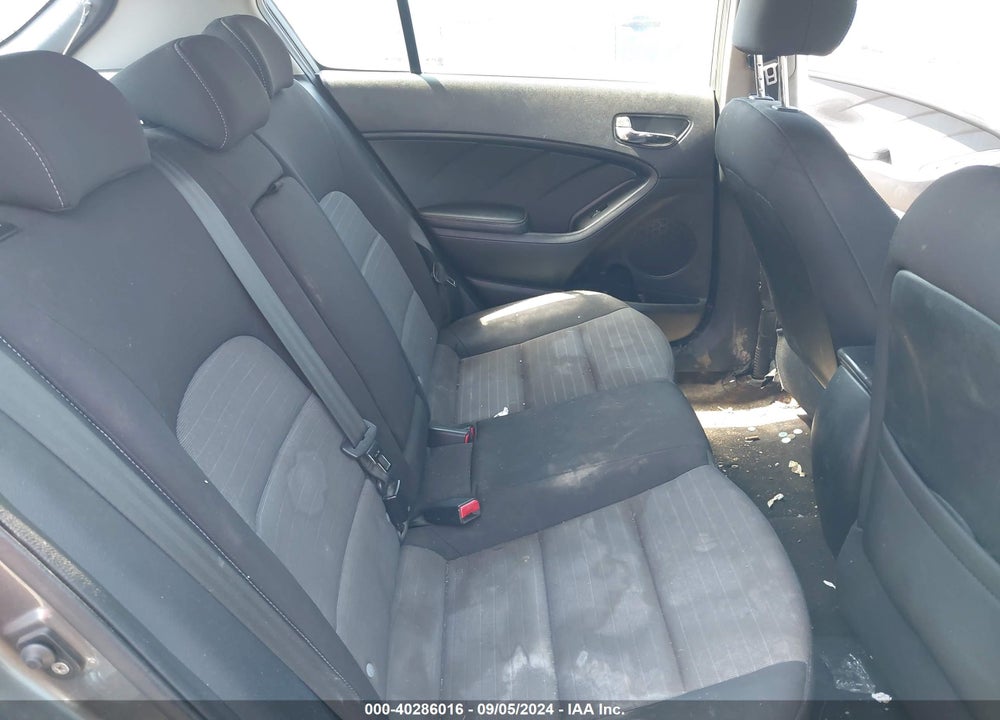 2016 KIA FORTE VIN: KNAFK5A87G5606203