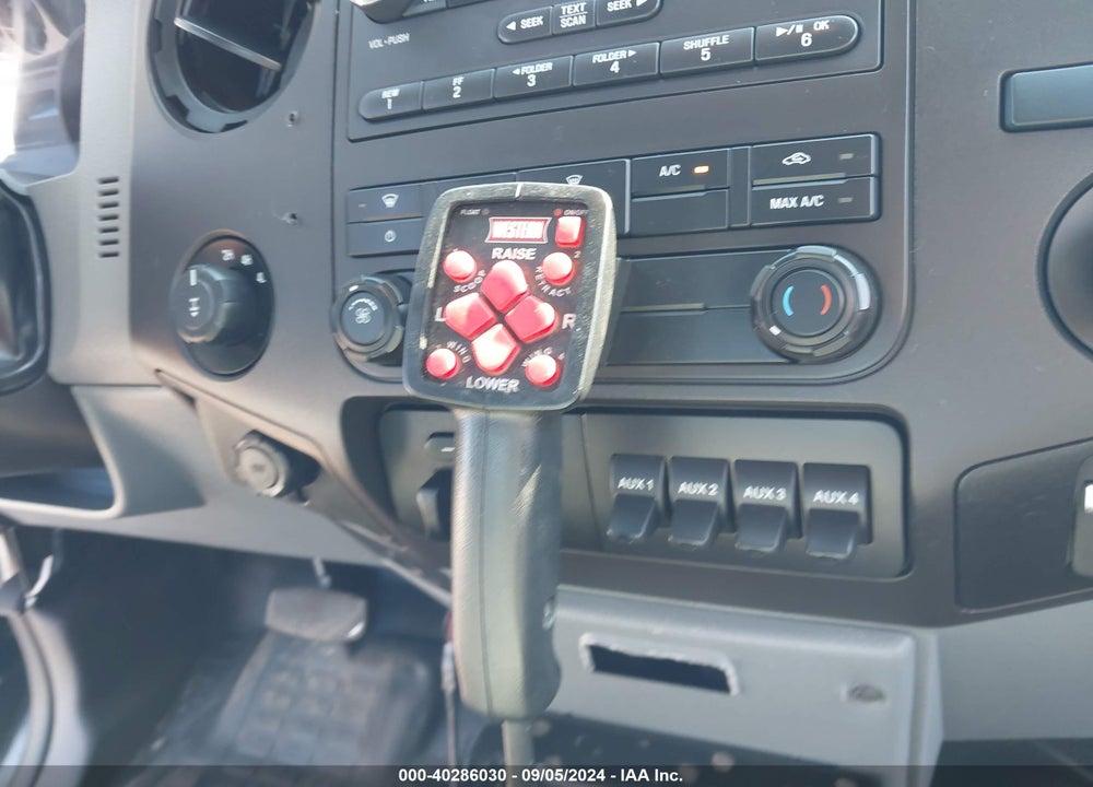 2014 FORD F-250 XL VIN: 1FT7X2B66EEA55148