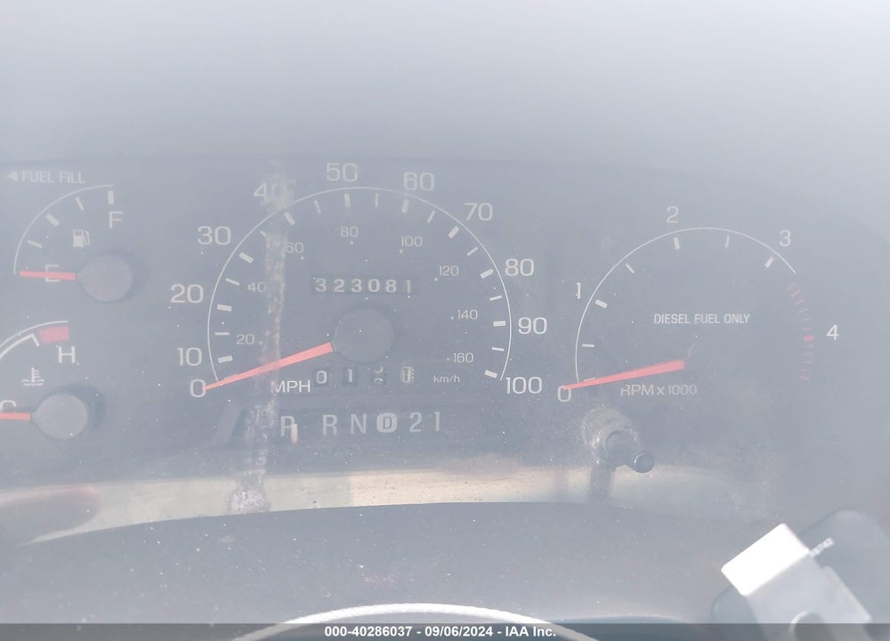 2000 FORD F-250 LARIAT/XL/XLT VIN: 3FTNW21F7YMA74639