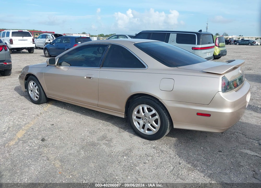 2002 HONDA ACCORD 3.0 EX VIN: 1HGCG22572A003599
